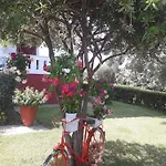 Family Dora Villa