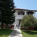 Villa Family Dora Zacharo